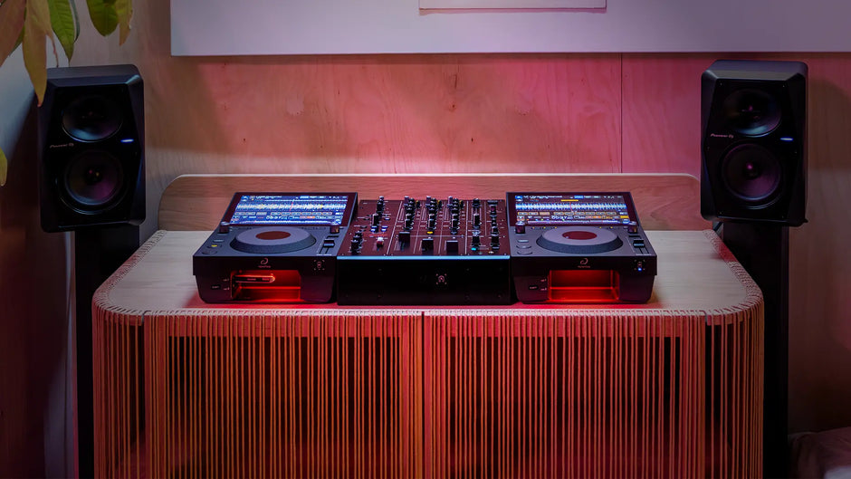 CDJ-1500X: Perfect for Compact DJ Booths