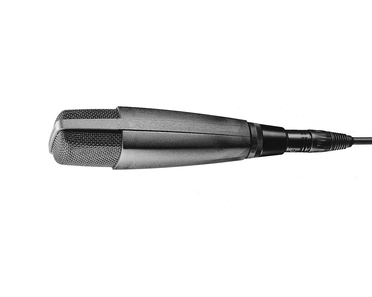 SENMD421 - Sennheiser MD 421 II Dynamic Cardioid Recording or Broadcast Microphone Image 1