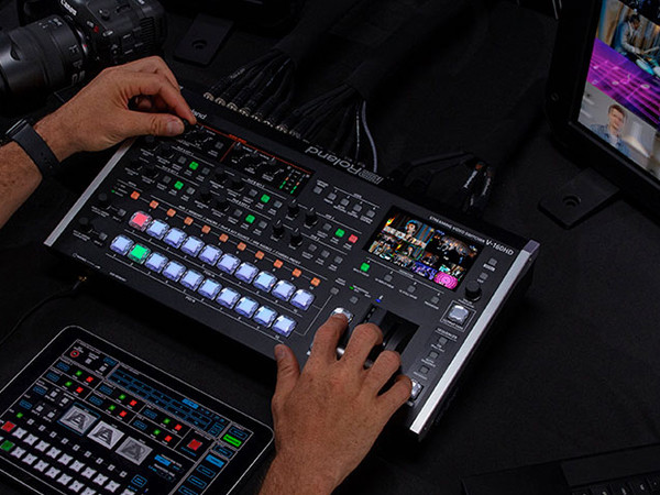 Roland V160HD