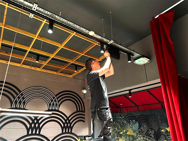 Excite AV Trusts in Cloud Electronics for Restaurant Upgrade